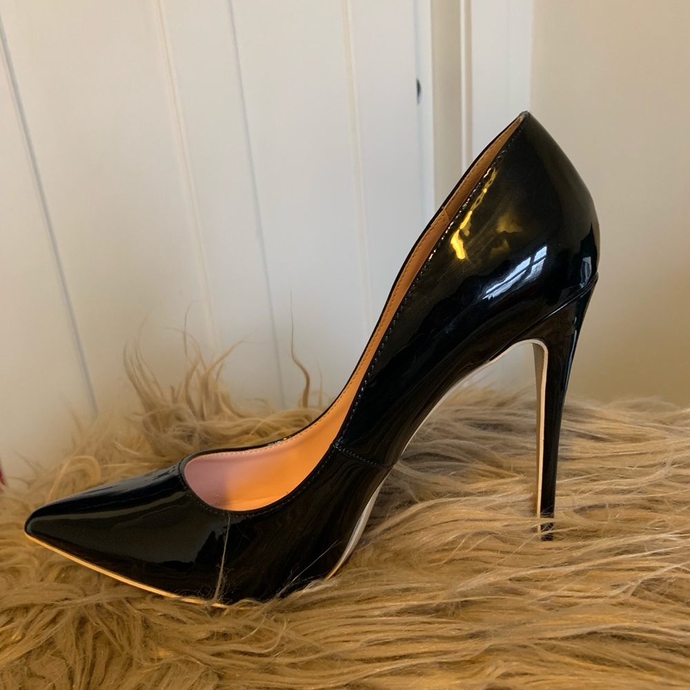 5 INCH Stiletto Pumps (Louboutin Inspired) 🍒